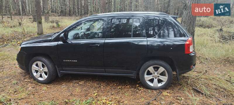 Внедорожник / Кроссовер Jeep Compass 2012 в Киеве фото 14 Внедорожник / Кроссовер Jeep Compass 2012 в Киеве