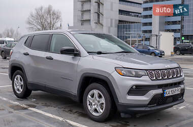 Внедорожник / Кроссовер Jeep Compass 2022 в Киеве