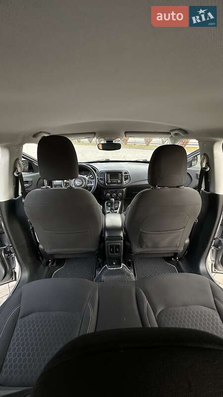 Внедорожник / Кроссовер Jeep Compass 2017 в Ивано-Франковске фото 19 Внедорожник / Кроссовер Jeep Compass 2017 в Ивано-Франковске