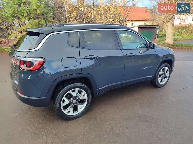 Внедорожник / Кроссовер Jeep Compass 2018 в Дубно