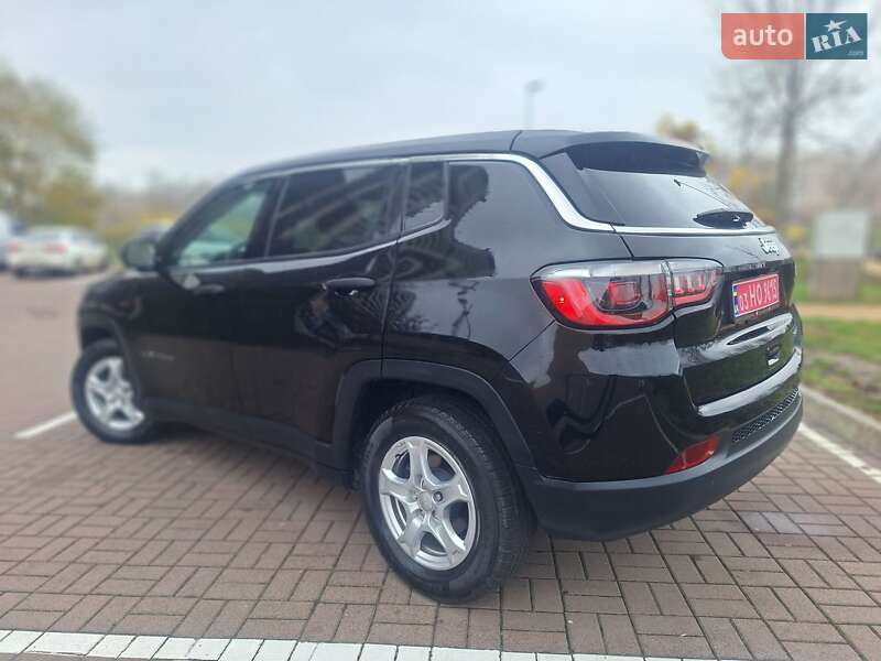 Позашляховик / Кросовер Jeep Compass 2022 в Києві фото 9 Позашляховик / Кросовер Jeep Compass 2022 в Києві