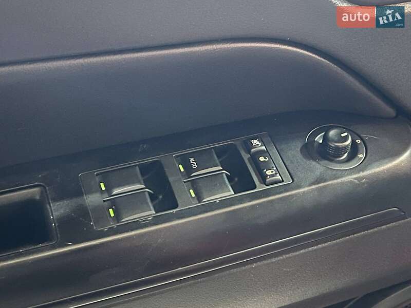 Позашляховик / Кросовер Jeep Compass 2016 в Одесі фото 10 Позашляховик / Кросовер Jeep Compass 2016 в Одесі