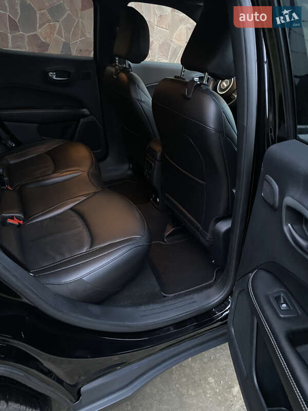 Позашляховик / Кросовер Jeep Compass 2020 в Києві фото 10 Позашляховик / Кросовер Jeep Compass 2020 в Києві