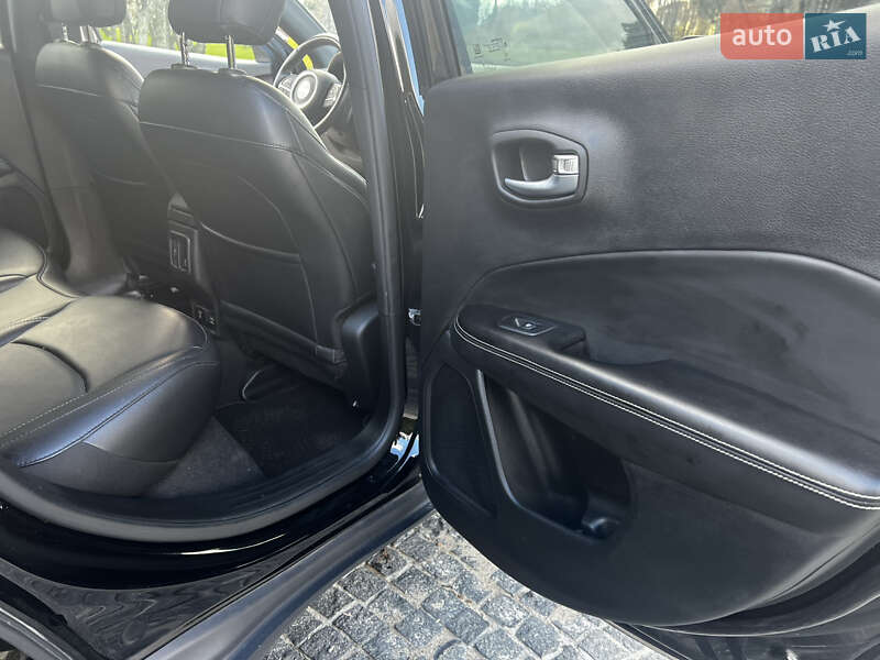 Внедорожник / Кроссовер Jeep Compass 2020 в Днепре фото 25 Внедорожник / Кроссовер Jeep Compass 2020 в Днепре