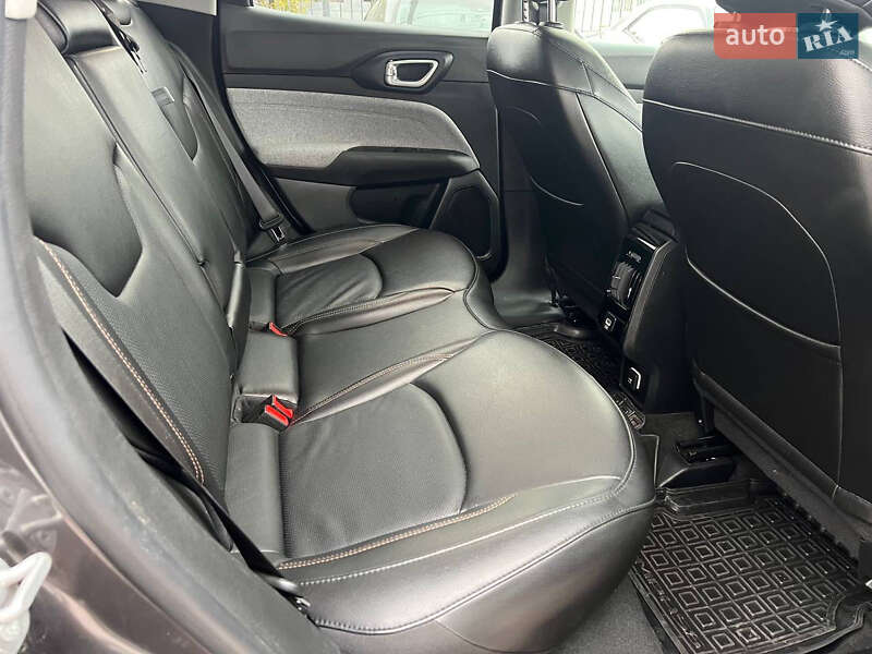 Позашляховик / Кросовер Jeep Compass 2021 в Полтаві фото 16 Позашляховик / Кросовер Jeep Compass 2021 в Полтаві