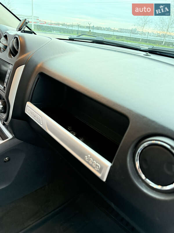 Внедорожник / Кроссовер Jeep Compass 2015 в Днепре фото 19 Внедорожник / Кроссовер Jeep Compass 2015 в Днепре