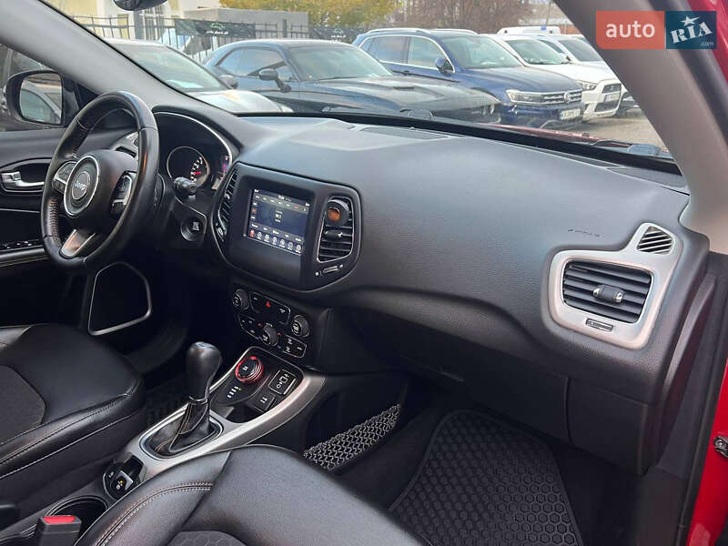 Внедорожник / Кроссовер Jeep Compass 2020 в Полтаве фото 13 Внедорожник / Кроссовер Jeep Compass 2020 в Полтаве