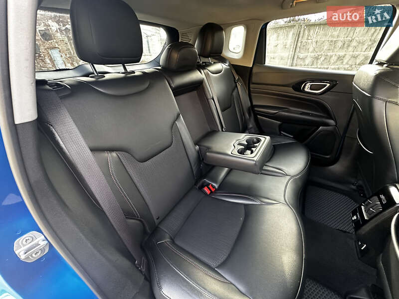 Позашляховик / Кросовер Jeep Compass 2022 в Полтаві фото 34 Позашляховик / Кросовер Jeep Compass 2022 в Полтаві