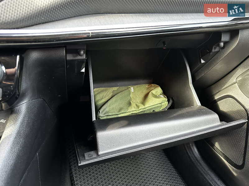 Позашляховик / Кросовер Jeep Compass 2022 в Полтаві фото 47 Позашляховик / Кросовер Jeep Compass 2022 в Полтаві