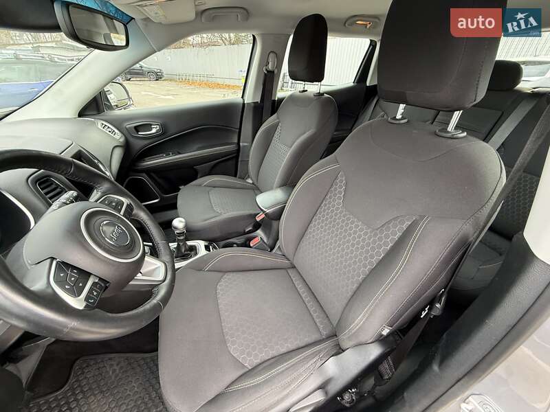 Внедорожник / Кроссовер Jeep Compass 2018 в Киеве