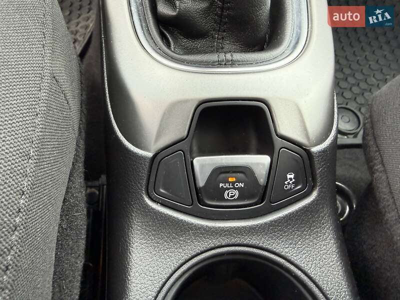 Внедорожник / Кроссовер Jeep Compass 2018 в Киеве