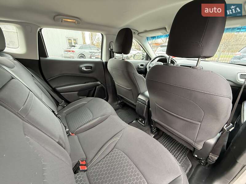 Внедорожник / Кроссовер Jeep Compass 2018 в Киеве