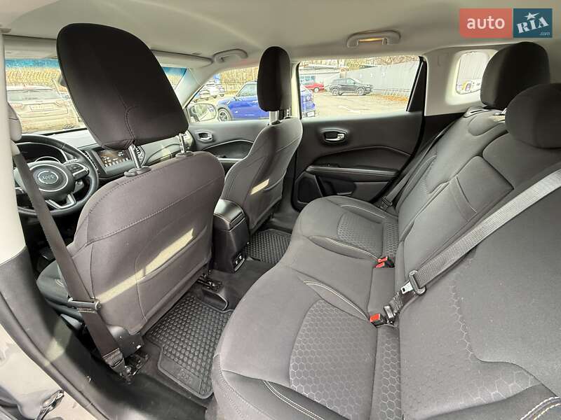 Внедорожник / Кроссовер Jeep Compass 2018 в Киеве