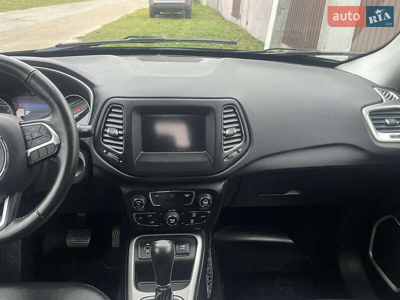 Позашляховик / Кросовер Jeep Compass 2018 в Броварах фото 30 Позашляховик / Кросовер Jeep Compass 2018 в Броварах