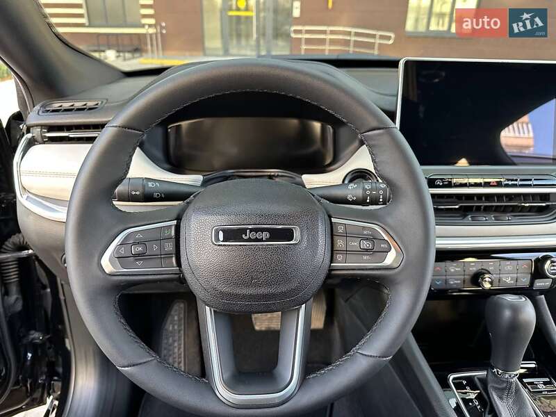 Внедорожник / Кроссовер Jeep Compass 2024 в Киеве