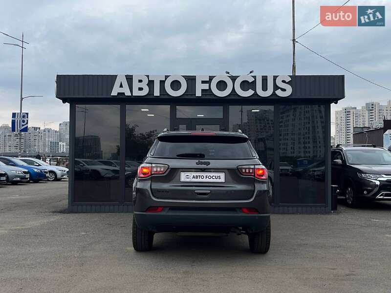 Внедорожник / Кроссовер Jeep Compass 2018 в Киеве