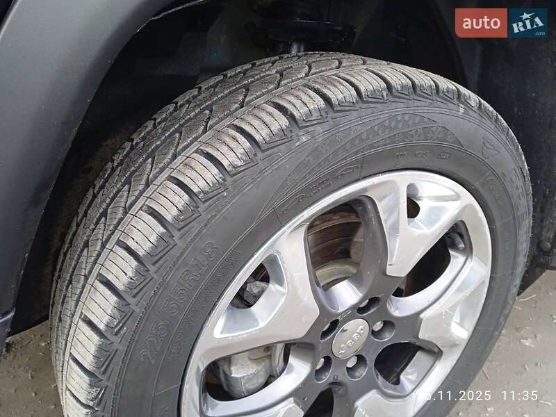 Внедорожник / Кроссовер Jeep Compass 2017 в Любаре