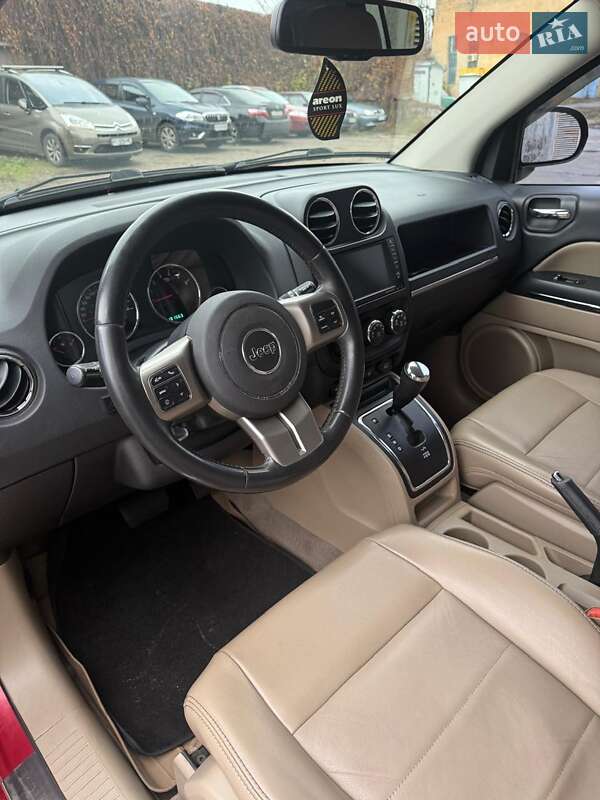 Внедорожник / Кроссовер Jeep Compass 2011 в Киеве фото 7 Внедорожник / Кроссовер Jeep Compass 2011 в Киеве
