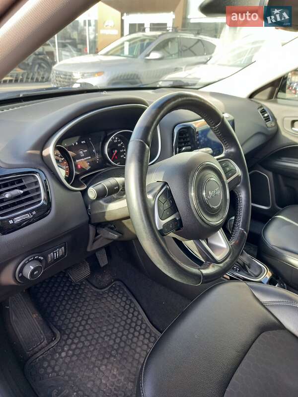 Позашляховик / Кросовер Jeep Compass 2019 в Полтаві фото 15 Позашляховик / Кросовер Jeep Compass 2019 в Полтаві
