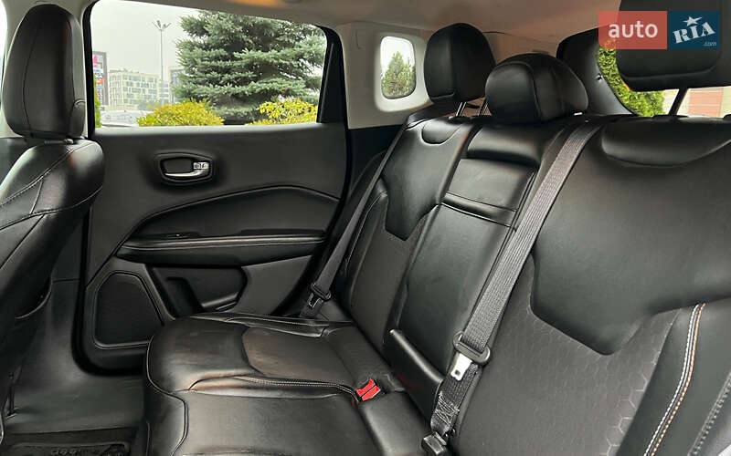 Внедорожник / Кроссовер Jeep Compass 2017 в Львове фото 23 Внедорожник / Кроссовер Jeep Compass 2017 в Львове