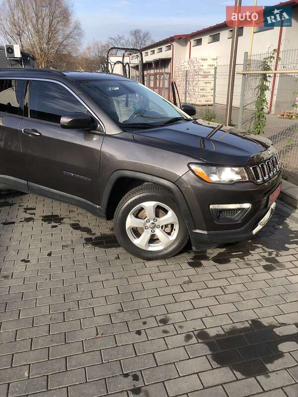 Внедорожник / Кроссовер Jeep Compass 2018 в Ровно
