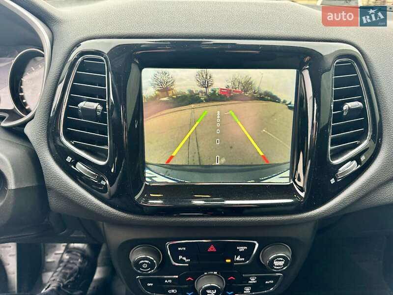 Внедорожник / Кроссовер Jeep Compass 2018 в Киеве