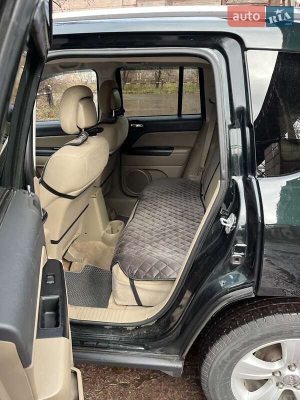 Внедорожник / Кроссовер Jeep Compass 2012 в Кривом Роге