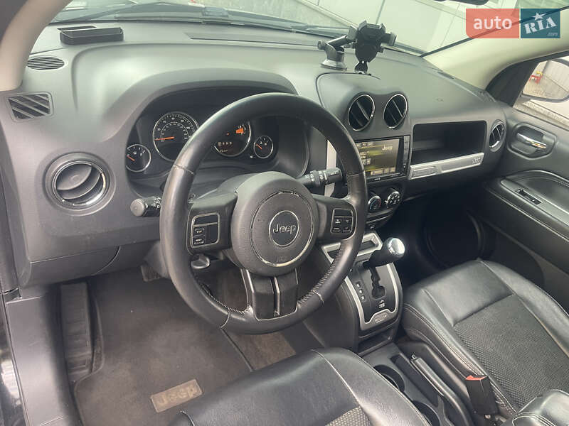 Позашляховик / Кросовер Jeep Compass 2014 в Києві