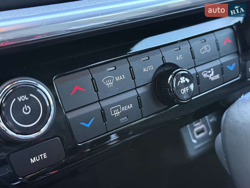 Позашляховик / Кросовер Jeep Compass 2023 в Києві фото 16 Позашляховик / Кросовер Jeep Compass 2023 в Києві