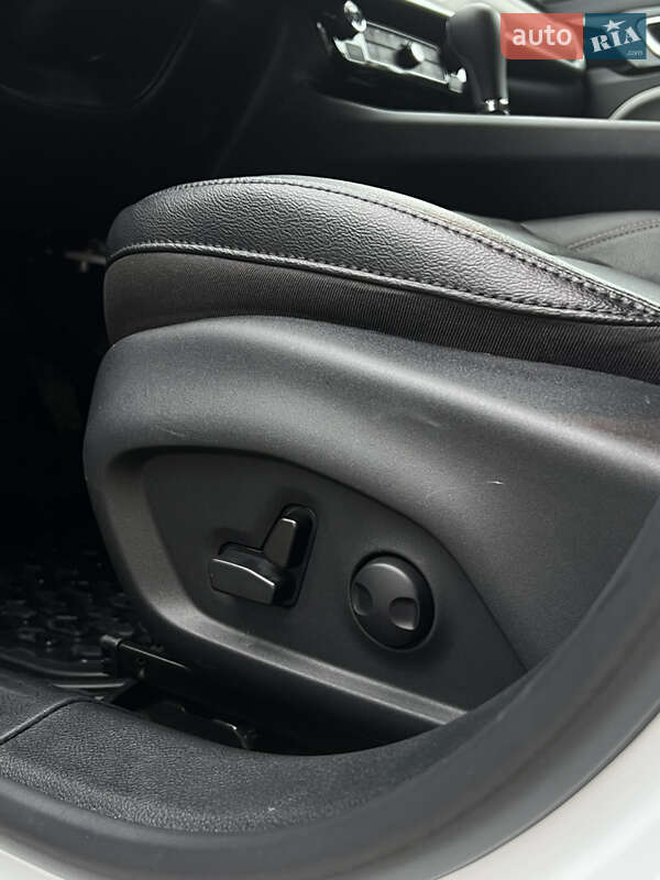 Внедорожник / Кроссовер Jeep Compass 2024 в Харькове