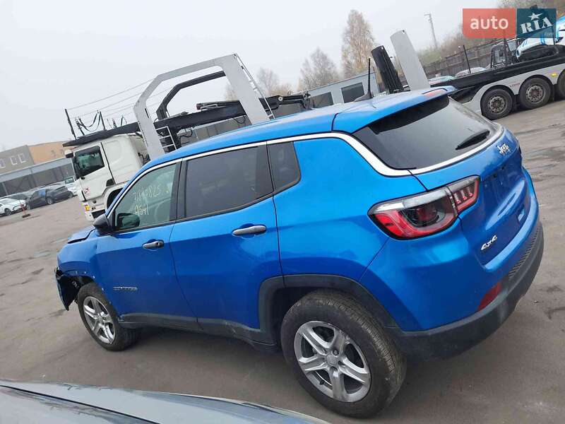 Позашляховик / Кросовер Jeep Compass 2024 в Івано-Франківську