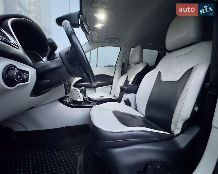 Внедорожник / Кроссовер Jeep Compass 2019 в Киеве