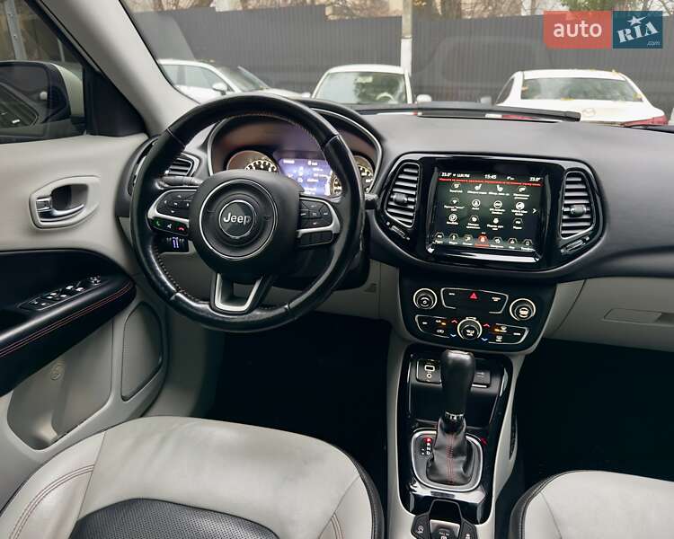 Внедорожник / Кроссовер Jeep Compass 2019 в Киеве