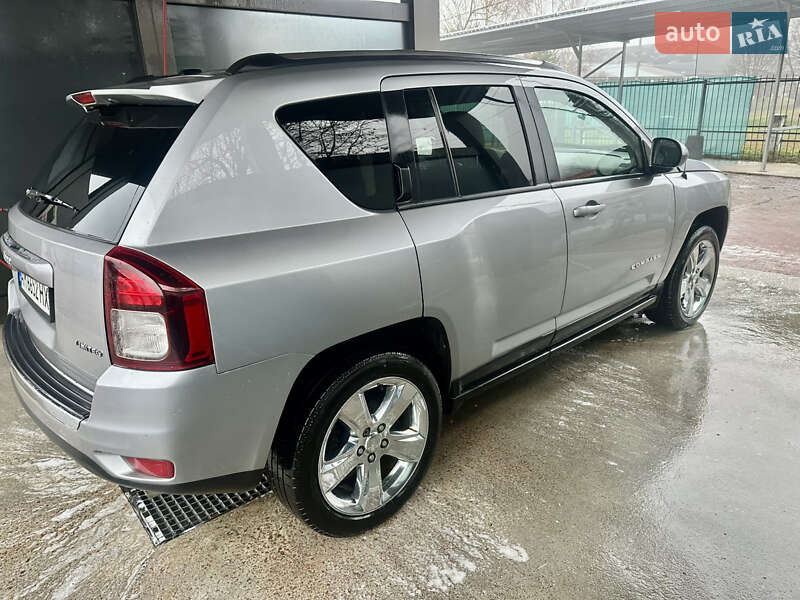 Внедорожник / Кроссовер Jeep Compass 2014 в Житомире