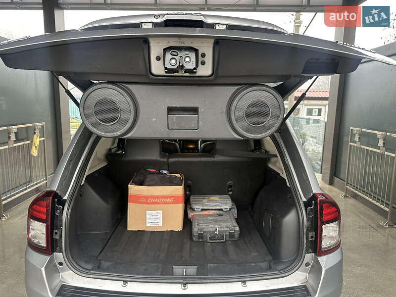 Внедорожник / Кроссовер Jeep Compass 2014 в Житомире