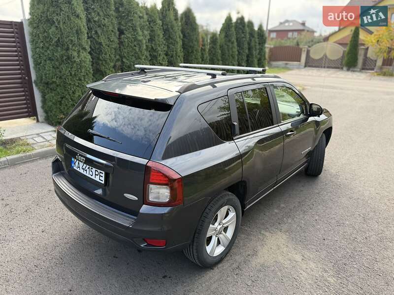Внедорожник / Кроссовер Jeep Compass 2014 в Киеве