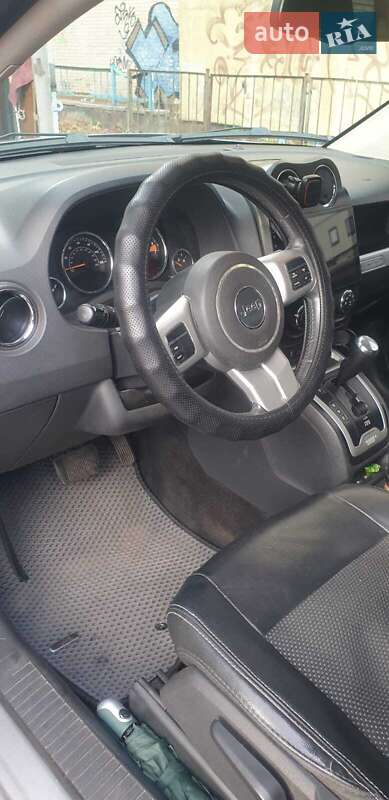 Внедорожник / Кроссовер Jeep Compass 2016 в Киеве фото 7 Внедорожник / Кроссовер Jeep Compass 2016 в Киеве
