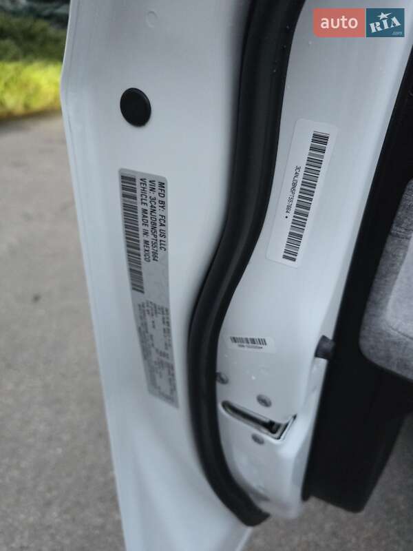 Внедорожник / Кроссовер Jeep Compass 2023 в Полтаве