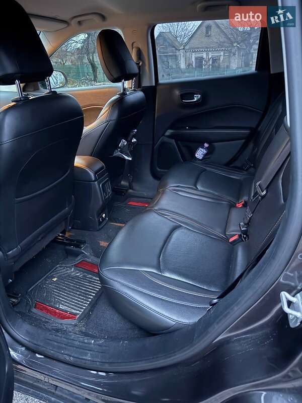 Позашляховик / Кросовер Jeep Compass 2017 в Запоріжжі фото 10 Позашляховик / Кросовер Jeep Compass 2017 в Запоріжжі