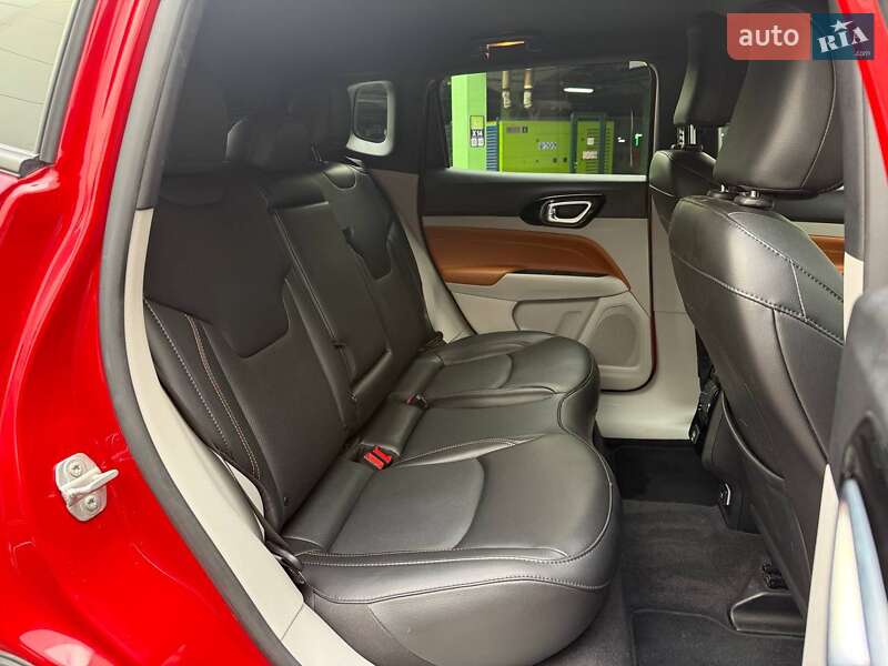 Внедорожник / Кроссовер Jeep Compass 2023 в Киеве