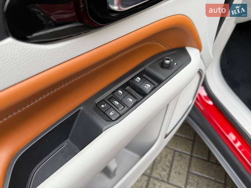 Внедорожник / Кроссовер Jeep Compass 2023 в Киеве