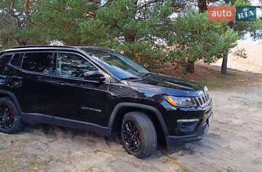 Внедорожник / Кроссовер Jeep Compass 2017 в Славуте