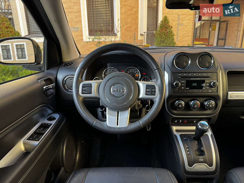 Позашляховик / Кросовер Jeep Compass 2016 в Києві