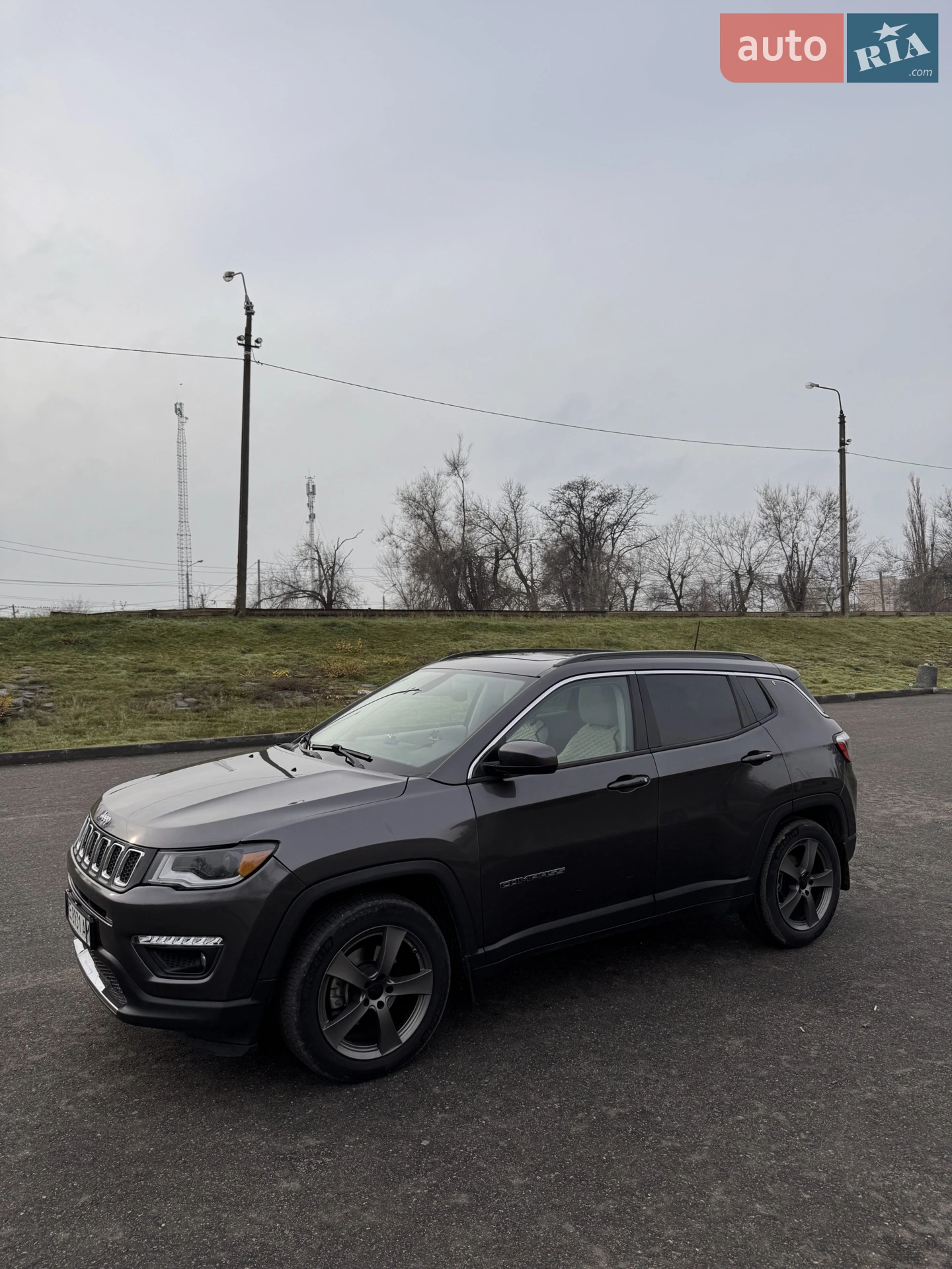 2017 Jeep Compass - мініатюра 2