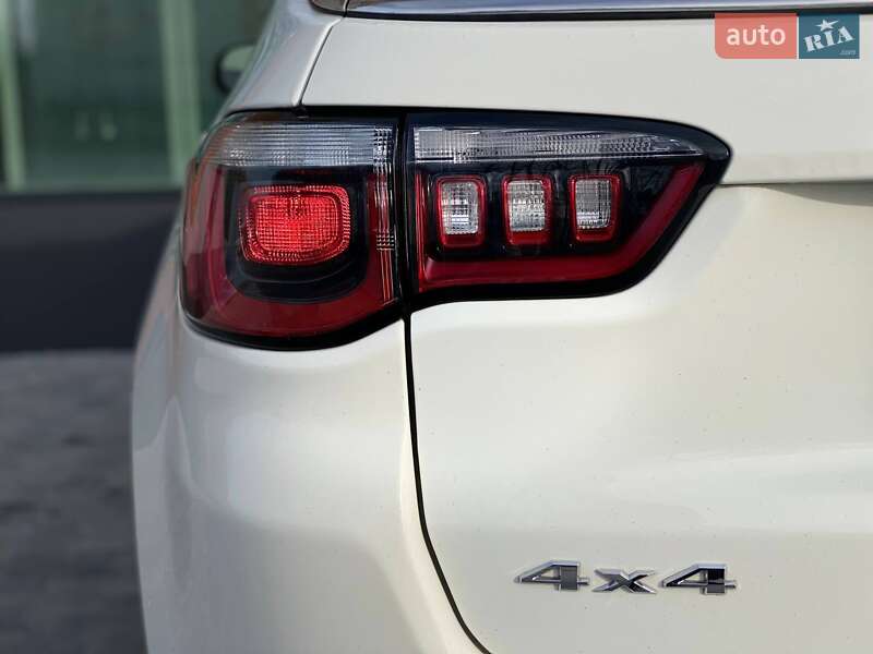 Позашляховик / Кросовер Jeep Compass 2019 в Києві