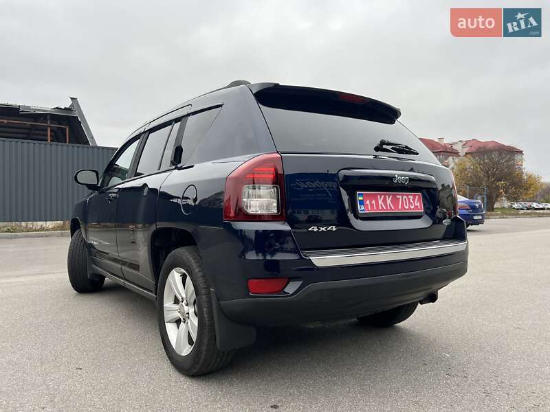 Внедорожник / Кроссовер Jeep Compass 2015 в Богуславе