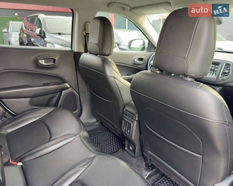 Позашляховик / Кросовер Jeep Compass 2019 в Києві