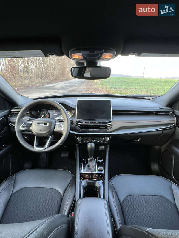 Внедорожник / Кроссовер Jeep Compass 2023 в Киеве