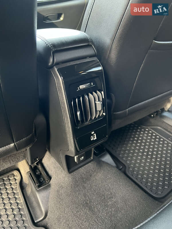 Внедорожник / Кроссовер Jeep Compass 2023 в Киеве