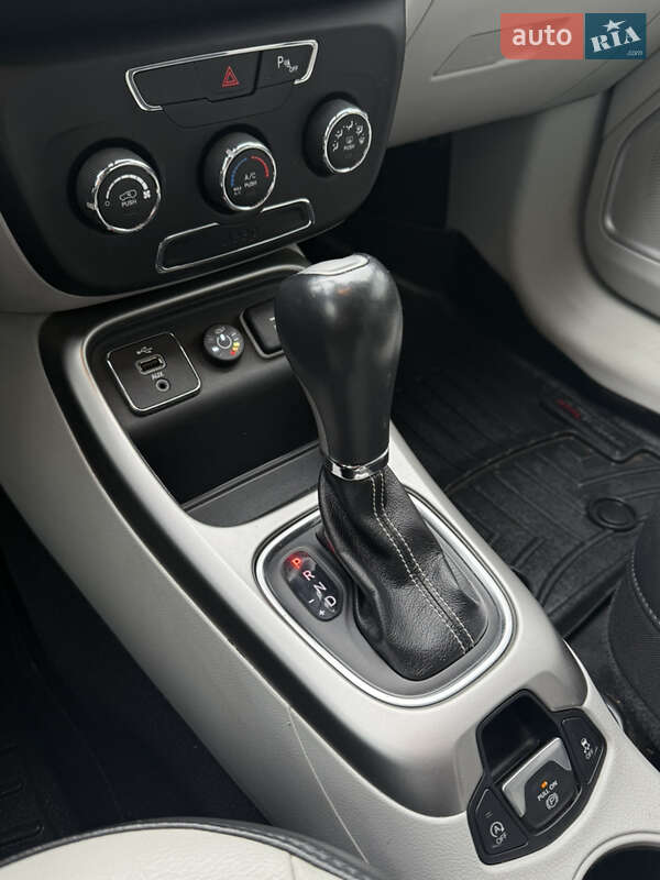 Внедорожник / Кроссовер Jeep Compass 2018 в Полтаве фото 12 Внедорожник / Кроссовер Jeep Compass 2018 в Полтаве